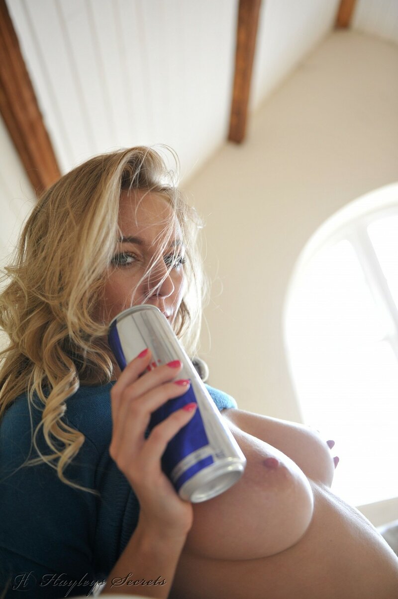 Вероника, 18 лет, 0 размер груди